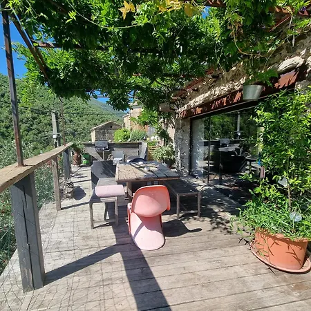 Mas Montet Chez Raphael Valleraugue