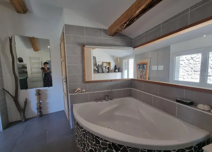 Ferienhaus Mas Montet Chez Raphael *